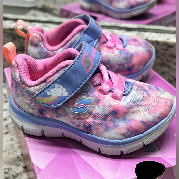 Skechers Sport Girls Blue Pink Clowdia Sneakers - Picture 2 of 8